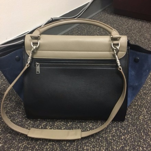 Celine Medium Trapeze Bag - Picture 3 of 8